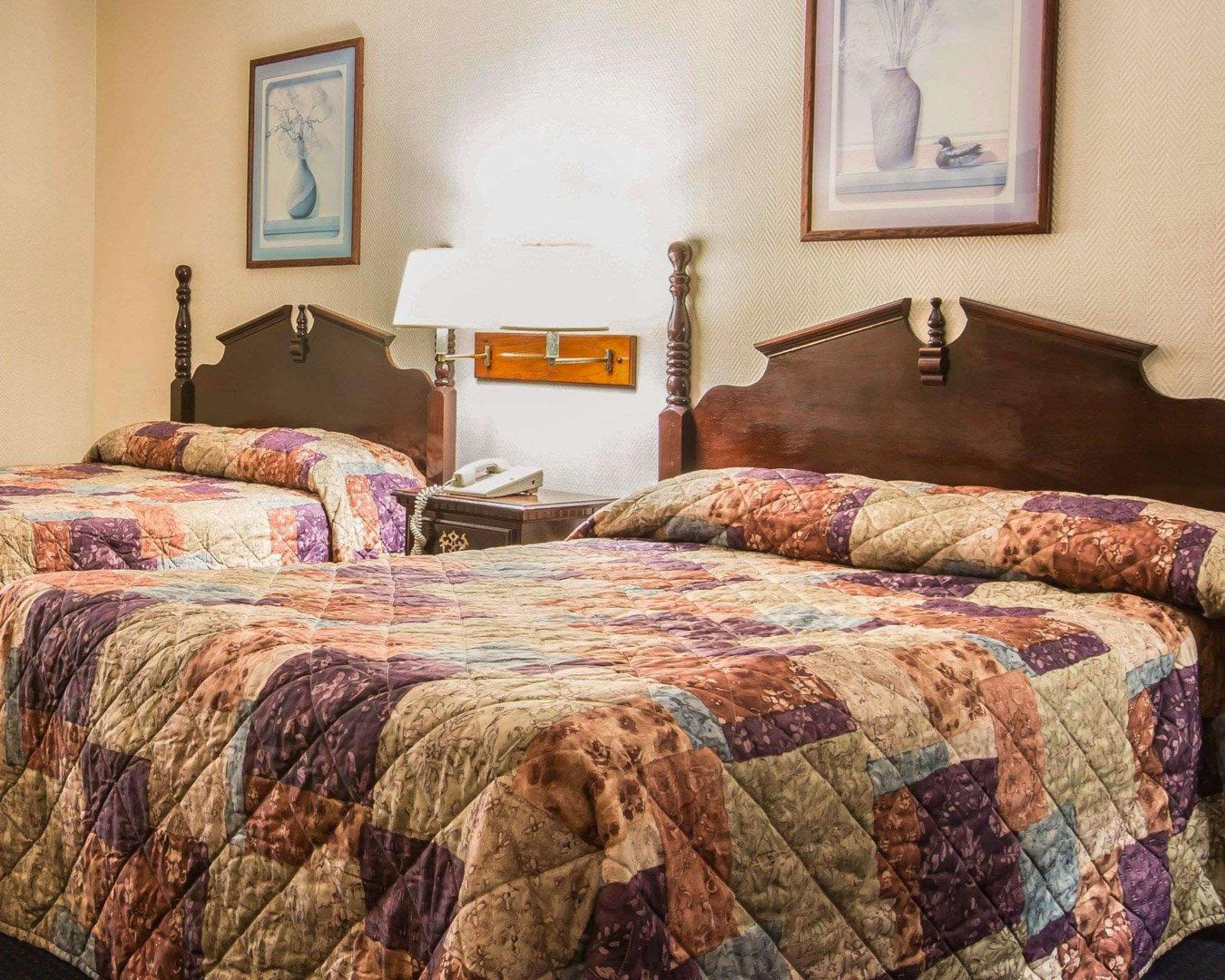 Rodeway Inn Феникс-сити Экстерьер фото